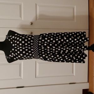 Adorable Black and White Polka Dot Dress APT 9 Size Medium